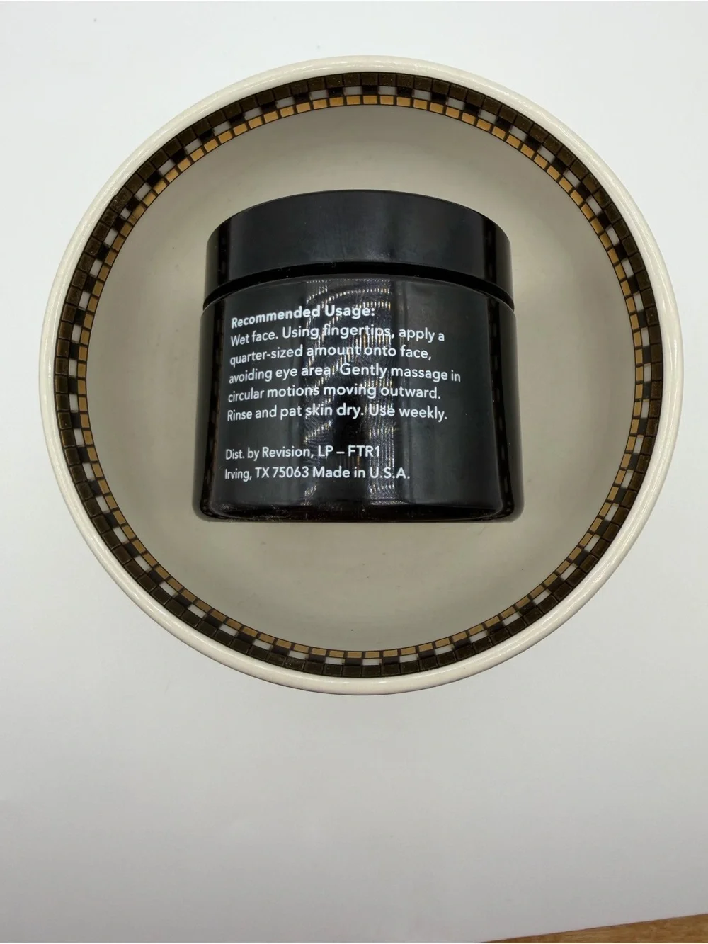 Revision Skincare Finishing Touch Cleanser & Exfoliant - Black